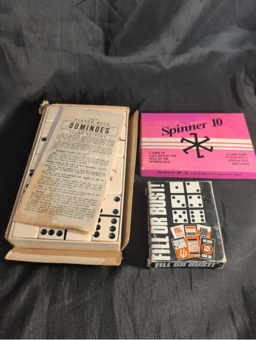Vintage Domino's spinner 10 and fill or bust games lot